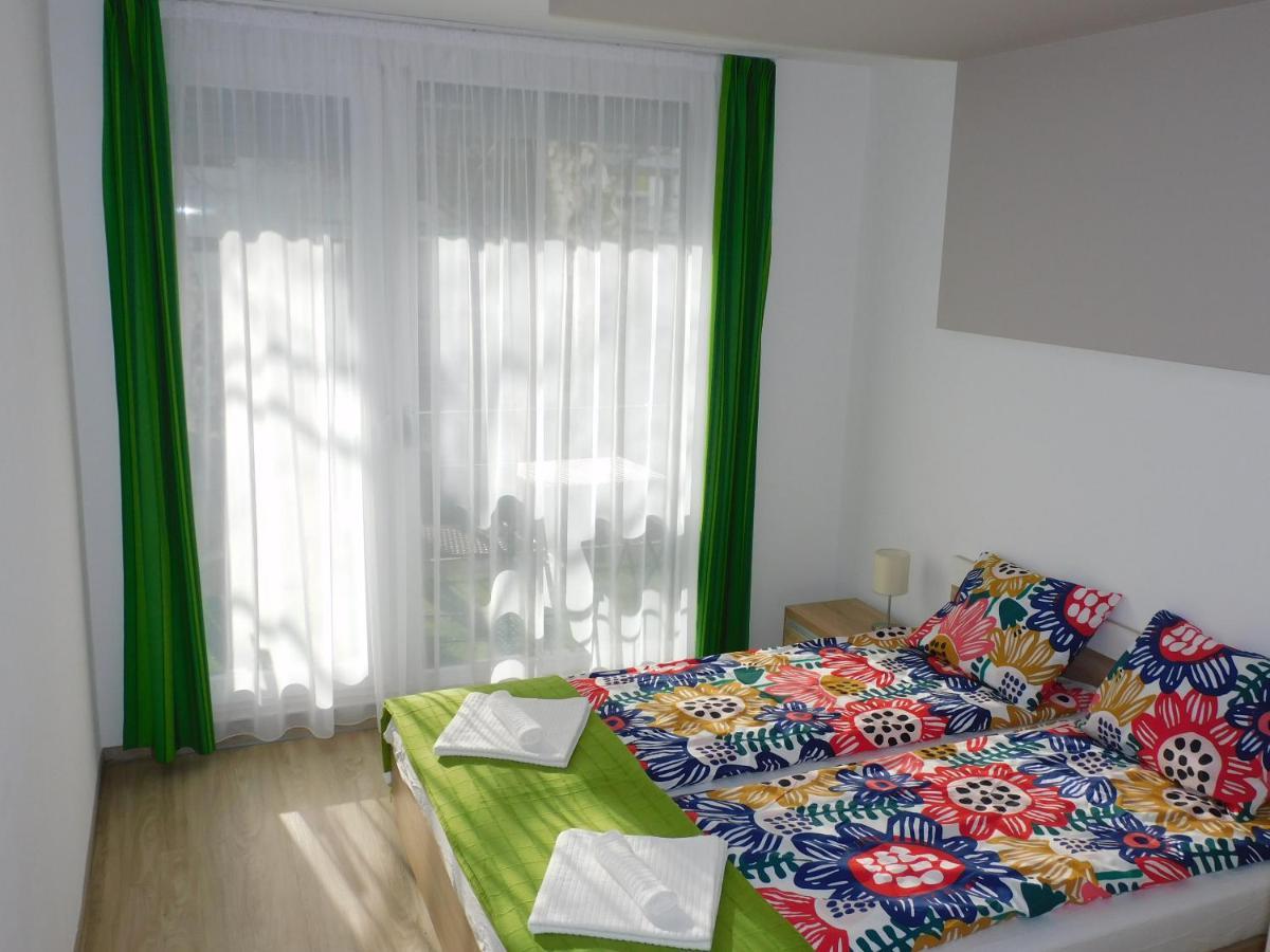 Katamaran Siófok Exterior foto